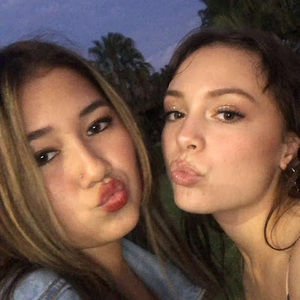 Meet your Posher, April